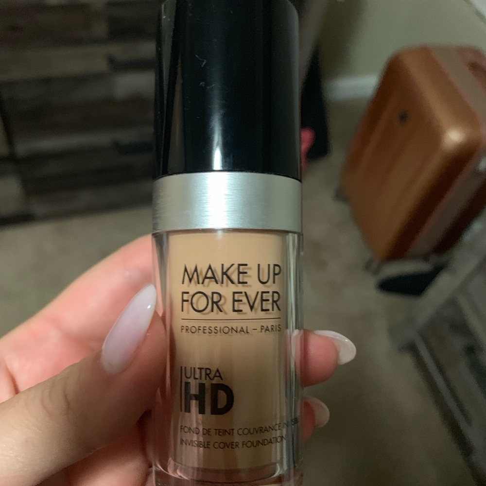 Makeup Forever HD Foundation